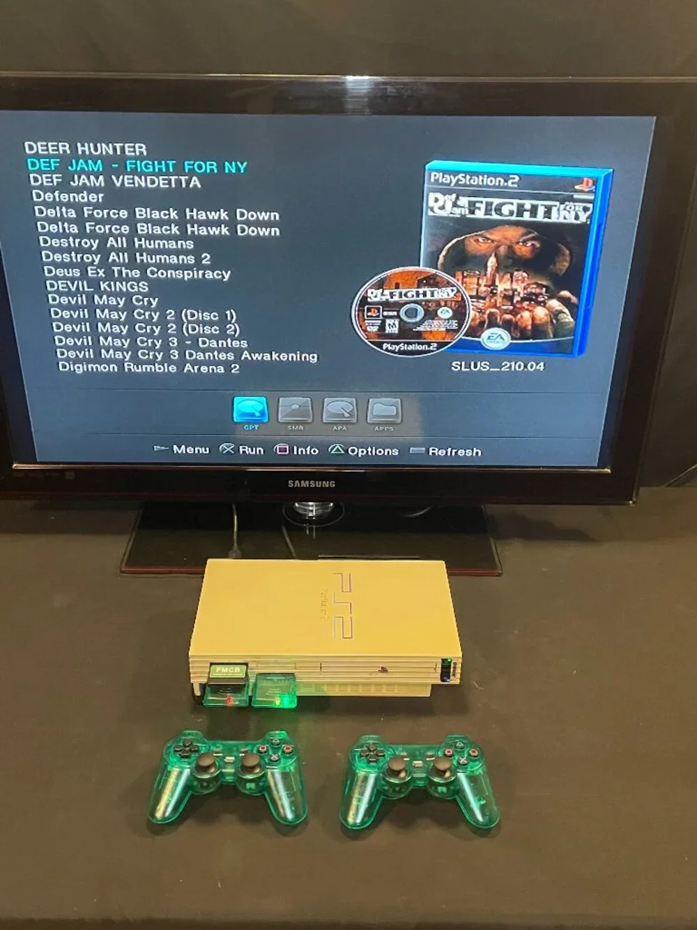 RARE Limited Edition White Reigion Unlocked Playstation 2 Ps2 4TB + Accessories